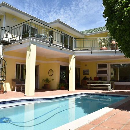 On Pinewood Guest House Ciudad del Cabo Exterior foto